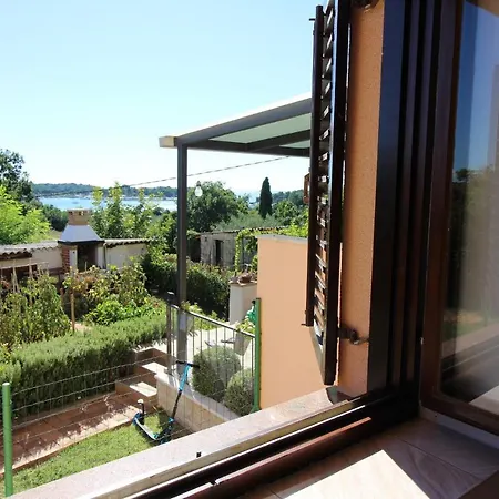 Apartment Liliana Near Porec