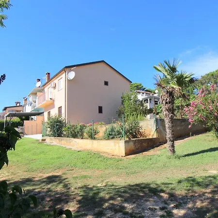 Apartman Liliana Near Poreč