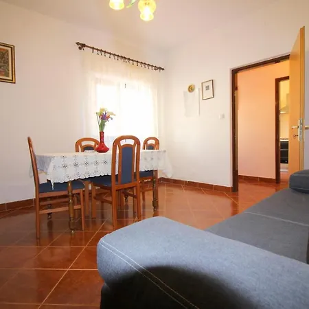 Apartman Liliana Near Poreč